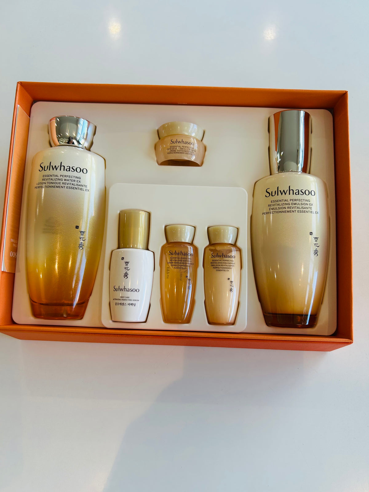 Sulwhasoo Essential Perfecting 2set  6 items